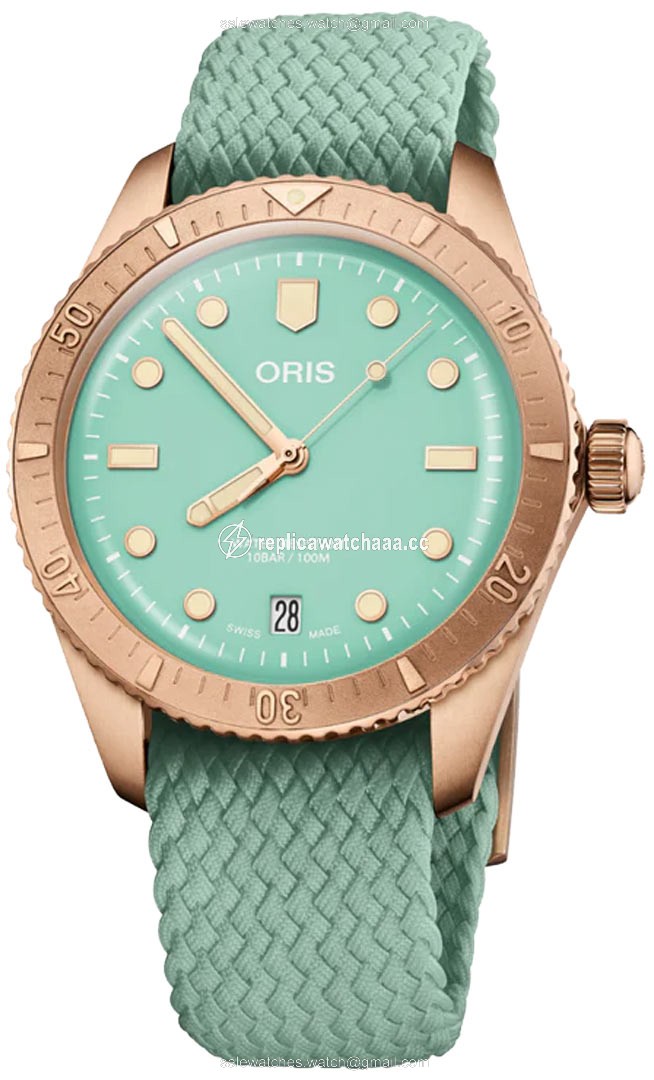 01 733 7771 3157-07 3 19 03BRS Wild Green Oris Divers Sixty Five 38mm Midsize Watch 01 733 7771 3157-07 3 19 03BRS Wild Green Oris Divers Sixty Five 38mm Midsize Watch