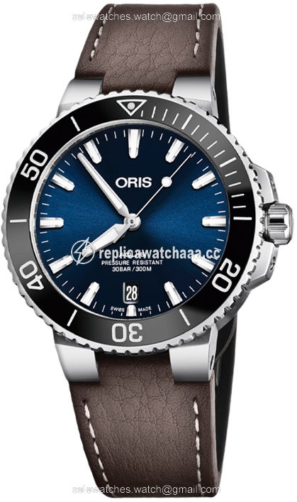 01 733 7732 4135-07 5 21 10FC Oris Aquis Date 39.5mm Mens Watch 01 733 7732 4135-07 5 21 10FC Oris Aquis Date 39.5mm Mens Watch