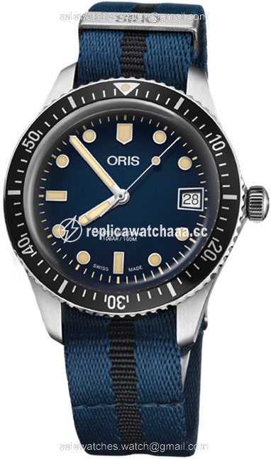 01 733 7747 4055-07 5 17 28 Oris Divers Sixty Five 36mm Midsize Watch 01 733 7747 4055-07 5 17 28 Oris Divers Sixty Five 36mm Midsize Watch