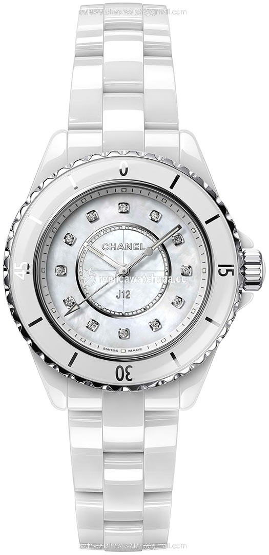 h5704 Chanel J12 Quartz 33mm Ladies Watch h5704 Chanel J12 Quartz 33mm Ladies Watch