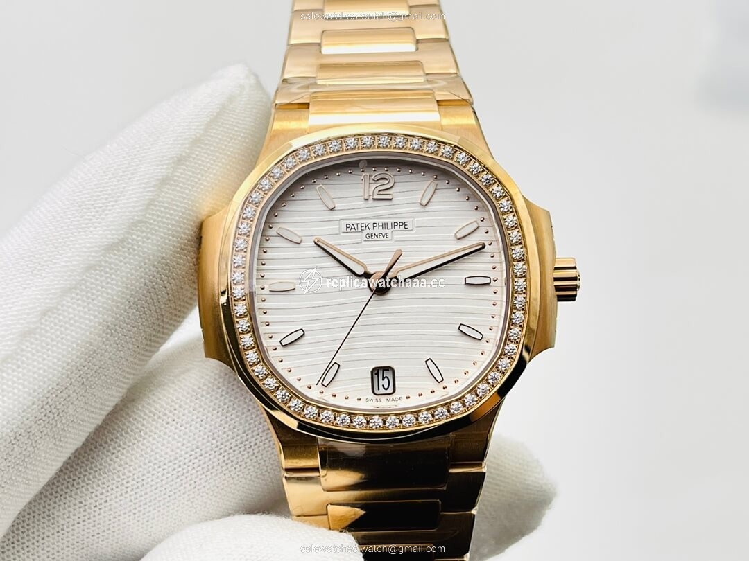 Patek Philippe Nautilus Ladies 7118/1200R-001 3K Factory Silver White Dial Patek Philippe Nautilus Ladies 7118/1200R-001 3K Factory Silver White Dial
