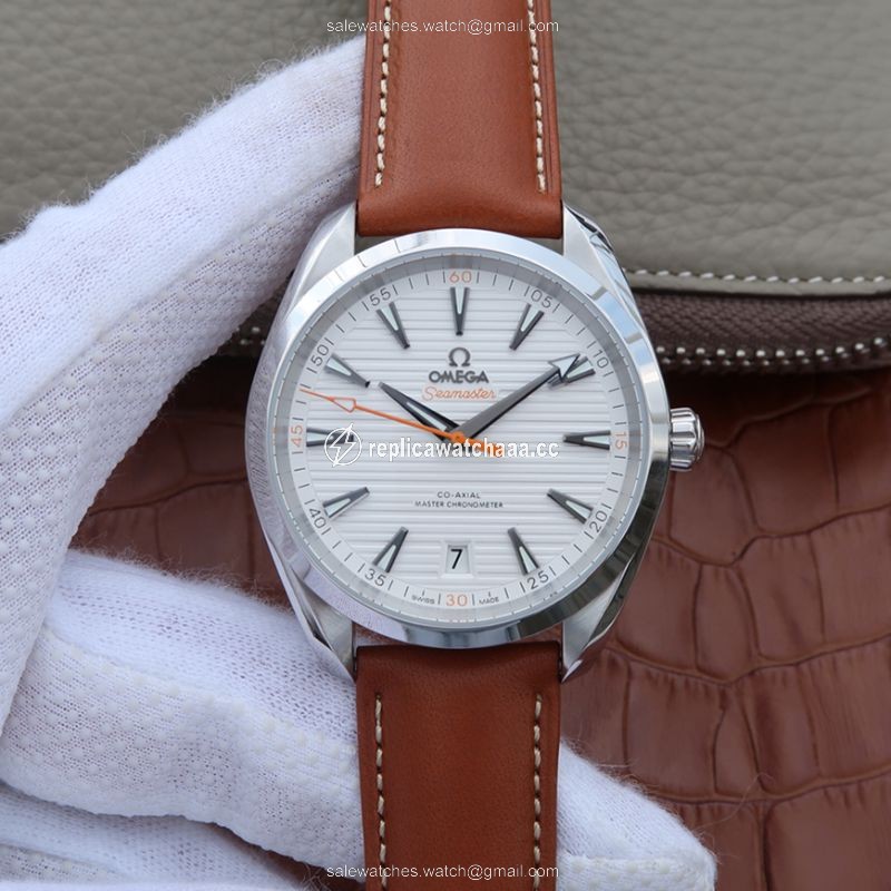Omega Seamaster Aqua Terra 220.12.41.21.02.001 White Dial Omega Seamaster Aqua Terra 220.12.41.21.02.001 White Dial