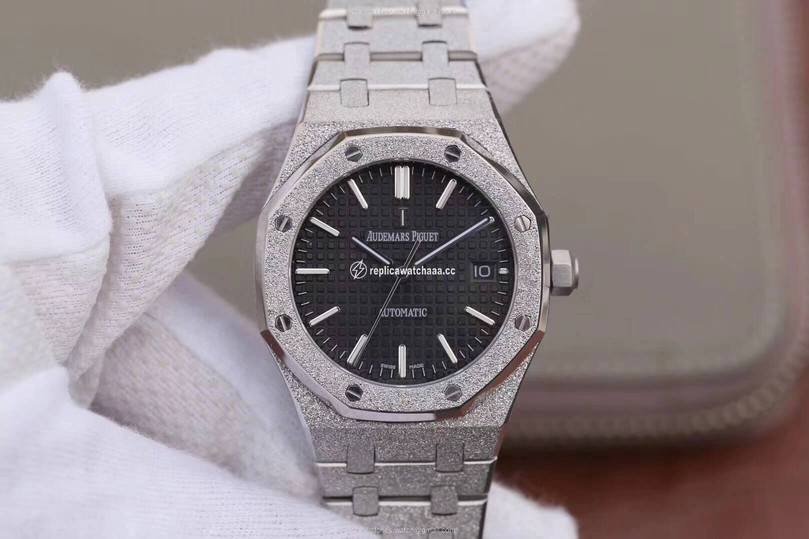 Audemars Piguet Royal Oak 15454BC.GG.1259BC.01 JH Factory Black Dial Audemars Piguet Royal Oak 15454BC.GG.1259BC.01 JH Factory Black Dial