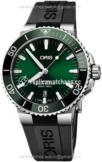 01 733 7730 4157-07 4 24 64EB Oris Aquis Date 43.5mm Mens Watch 1 01 733 7730 4157-07 4 24 64EB Oris Aquis Date 43.5mm Mens Watch 1