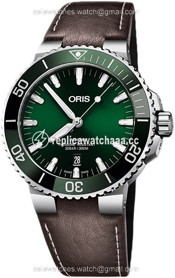 01 733 7730 4157-07 5 24 10EB Oris Aquis Date 43.5mm Mens Watch 1 01 733 7730 4157-07 5 24 10EB Oris Aquis Date 43.5mm Mens Watch 1