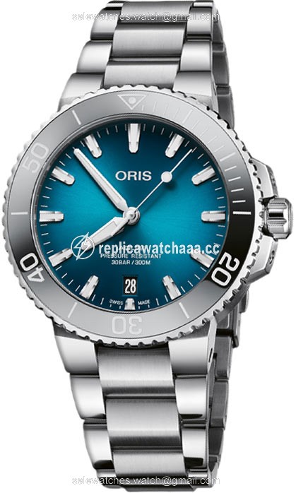 01 733 7732 4155-07 8 21 05PEB Oris Aquis Date 39.5mm Mens Watch 1 01 733 7732 4155-07 8 21 05PEB Oris Aquis Date 39.5mm Mens Watch 1