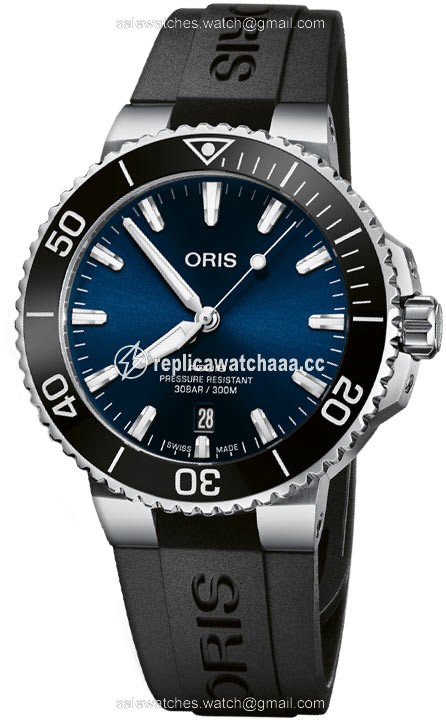 01 733 7766 4135-07 4 22 64FC Oris Aquis Date 41.5mm Mens Watch 1 01 733 7766 4135-07 4 22 64FC Oris Aquis Date 41.5mm Mens Watch 1