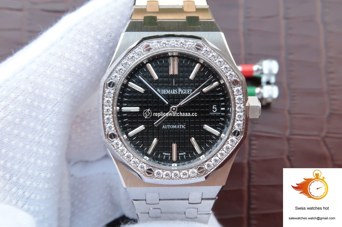 Audemars Piguet Royal Oak 15400/15450 Couple Watch JF Factory Black Dial 1 Audemars Piguet Royal Oak 15400/15450 Couple Watch JF Factory Black Dial 1