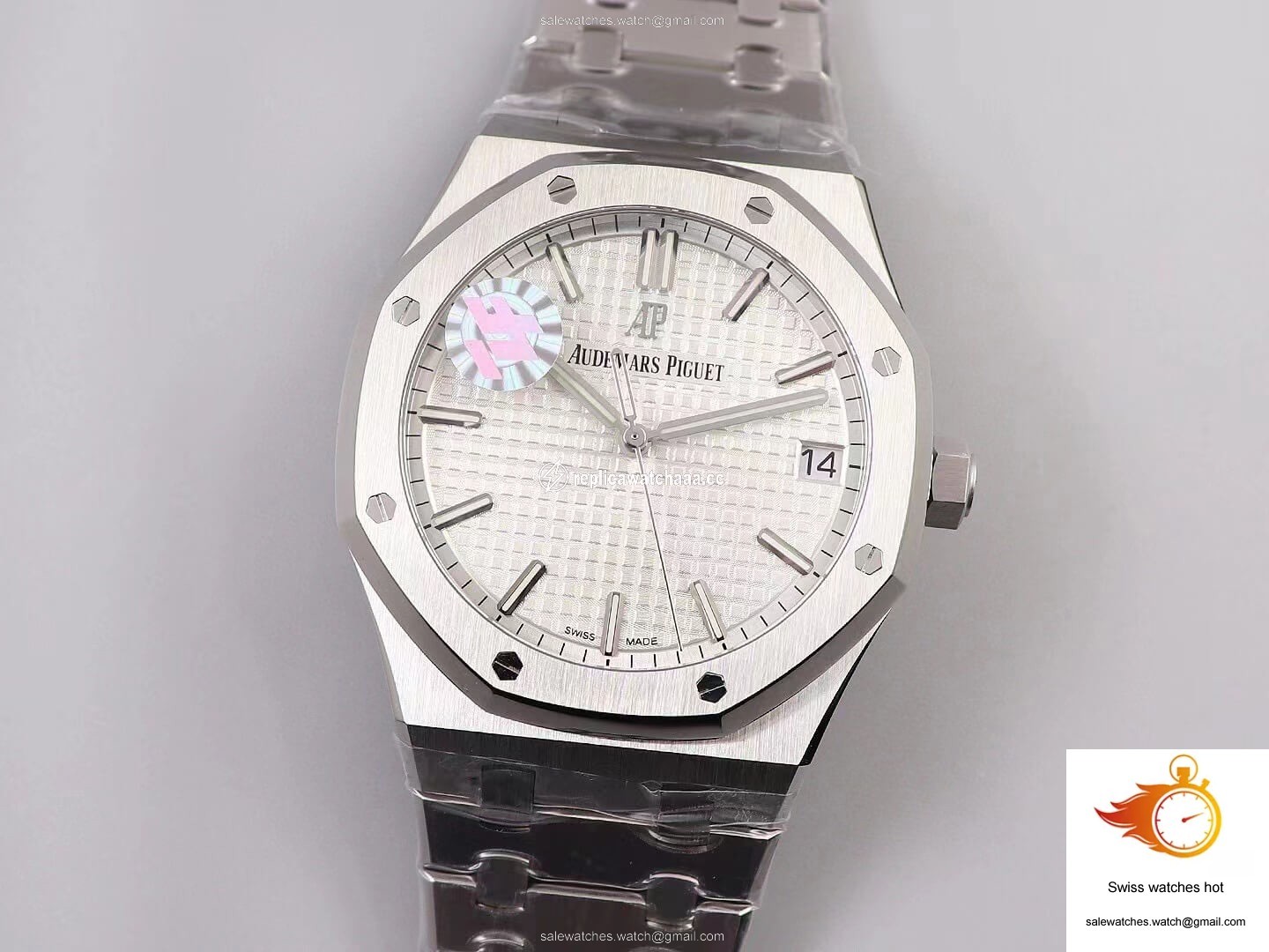 Audemars Piguet Royal Oak 15500ST.OO.1220ST.04 ZF Factory White Dial 1 Audemars Piguet Royal Oak 15500ST.OO.1220ST.04 ZF Factory White Dial 1