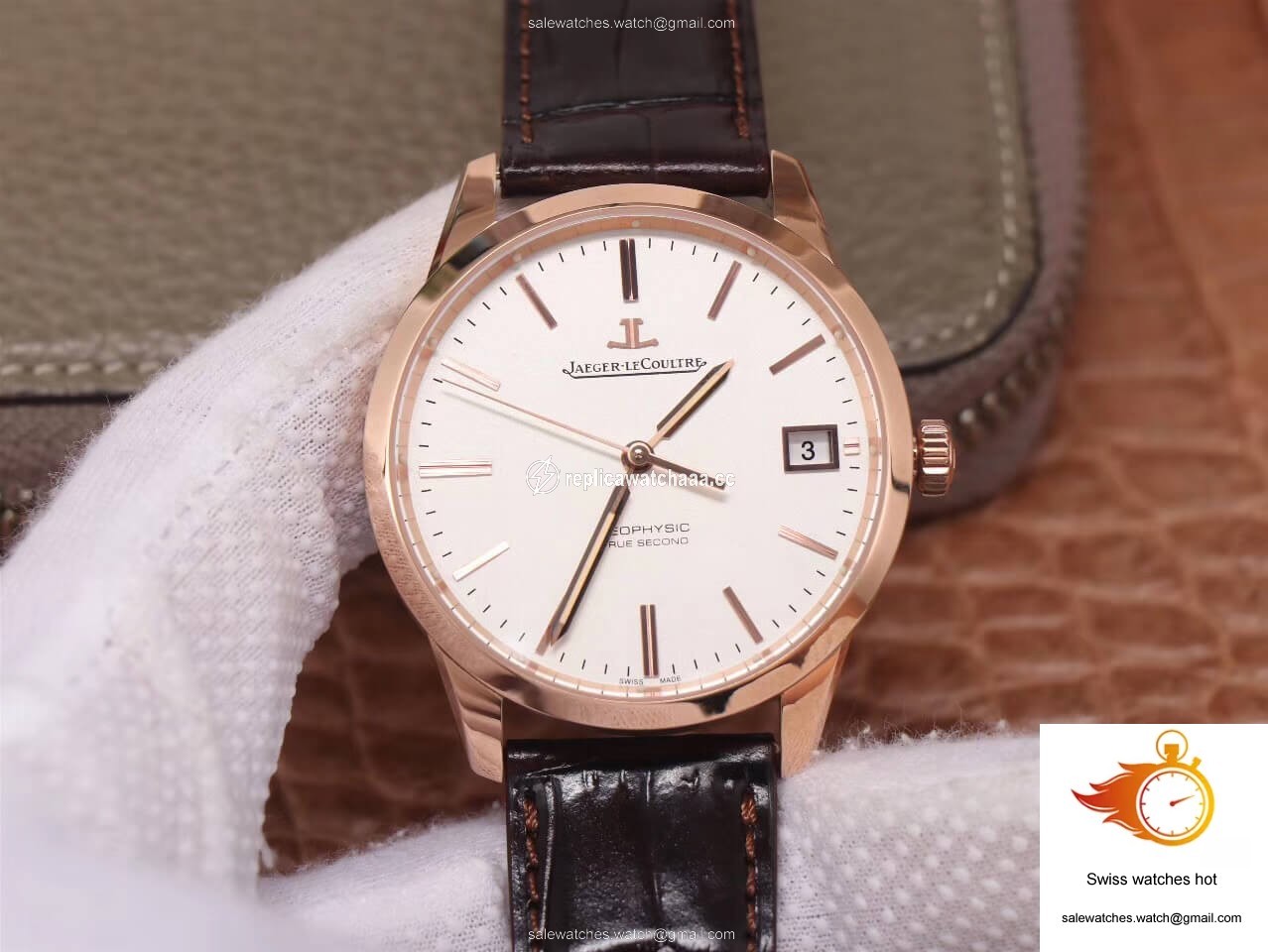 Jaeger-LeCoultre Geophysic 8012520 8F Factory White Dial 1 Jaeger-LeCoultre Geophysic 8012520 8F Factory White Dial 1