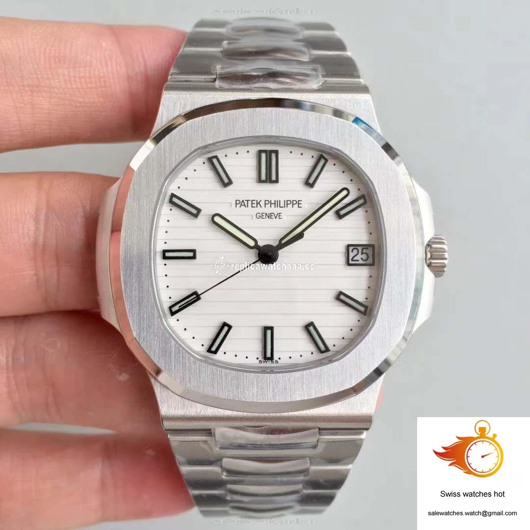 Patek Philippe Nautilus 5711/1A-011 White Dial PF Factory V2 1 Patek Philippe Nautilus 5711/1A-011 White Dial PF Factory V2 1
