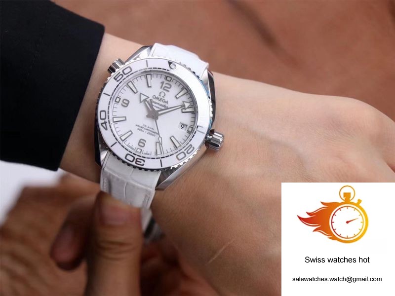 Omega Seamaster 215.33.40.20.04.001 Planet Ocean 600M VS Factory White Dial 10 Omega Seamaster 215.33.40.20.04.001 Planet Ocean 600M VS Factory White Dial 10