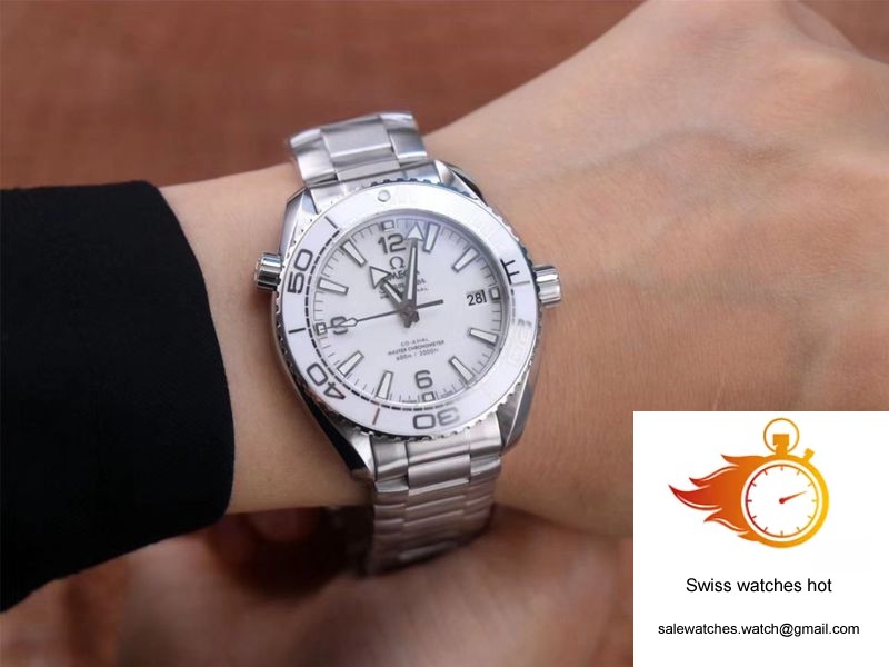 Omega Seamaster 215.30.40.20.04.001 Planet Ocean 600M VS Factory White Dial 10 Omega Seamaster 215.30.40.20.04.001 Planet Ocean 600M VS Factory White Dial 10