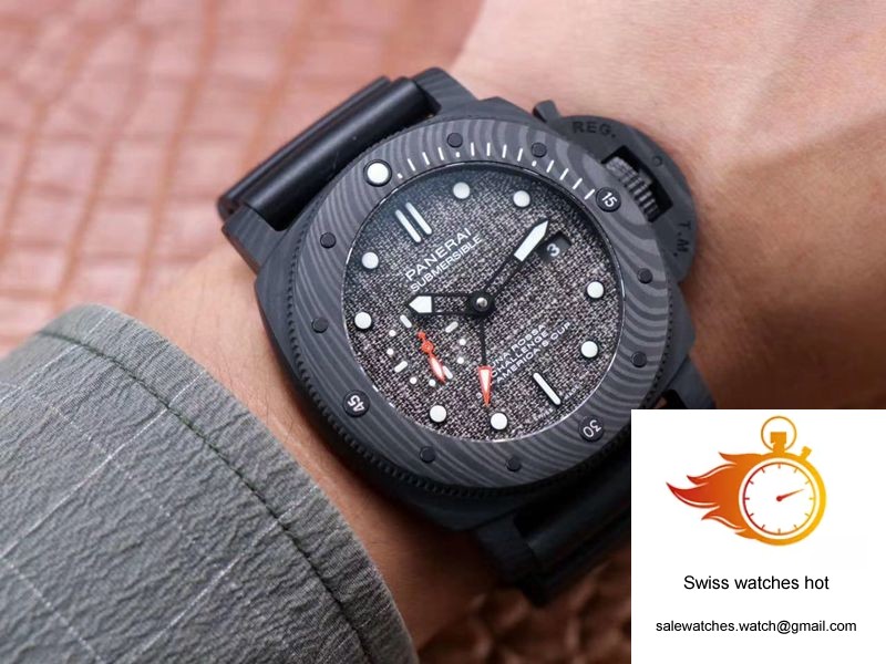 Panerai Submersible Luna Rossa PAM01039 VS Factory Black Carbon 10 Panerai Submersible Luna Rossa PAM01039 VS Factory Black Carbon 10