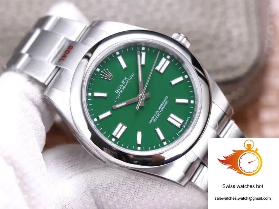 Rolex Oyster Perpetual M124300-0005 41MM EW Factory Green Dial 2 Rolex Oyster Perpetual M124300-0005 41MM EW Factory Green Dial 2