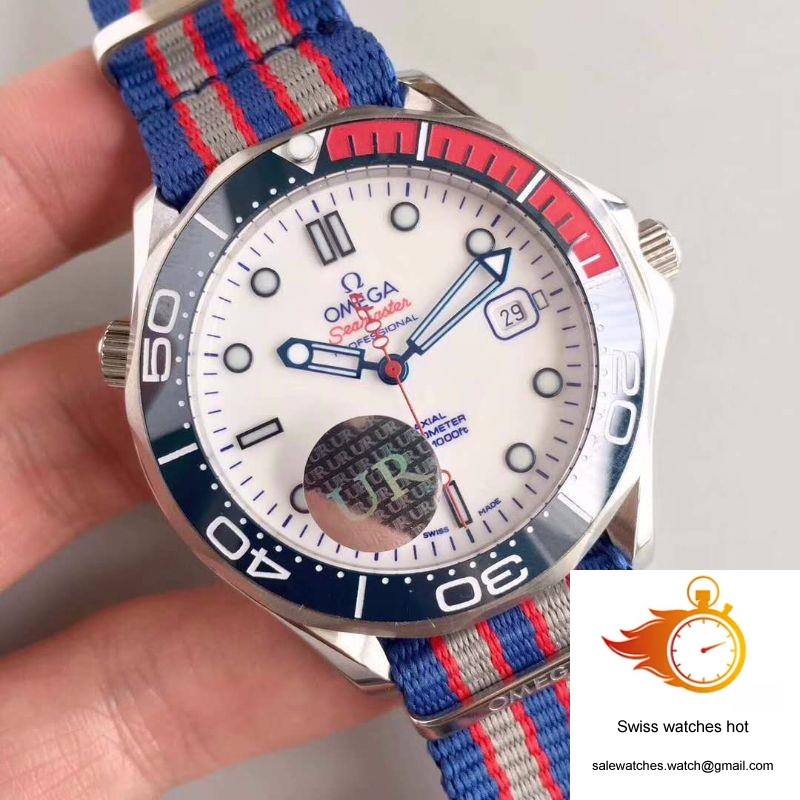 Omega Seamaster Diver 300M Co-Axial 41MM Commander 007 212.32.41.20.04.001 UR Factory White Dial 2 Omega Seamaster Diver 300M Co-Axial 41MM Commander 007 212.32.41.20.04.001 UR Factory White Dial 2