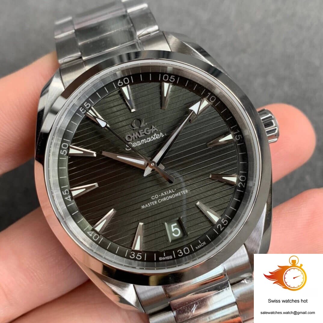 Omega Seamaster 220.10.41.21.10.001 VS Factory Stainless Steel 2 Omega Seamaster 220.10.41.21.10.001 VS Factory Stainless Steel 2