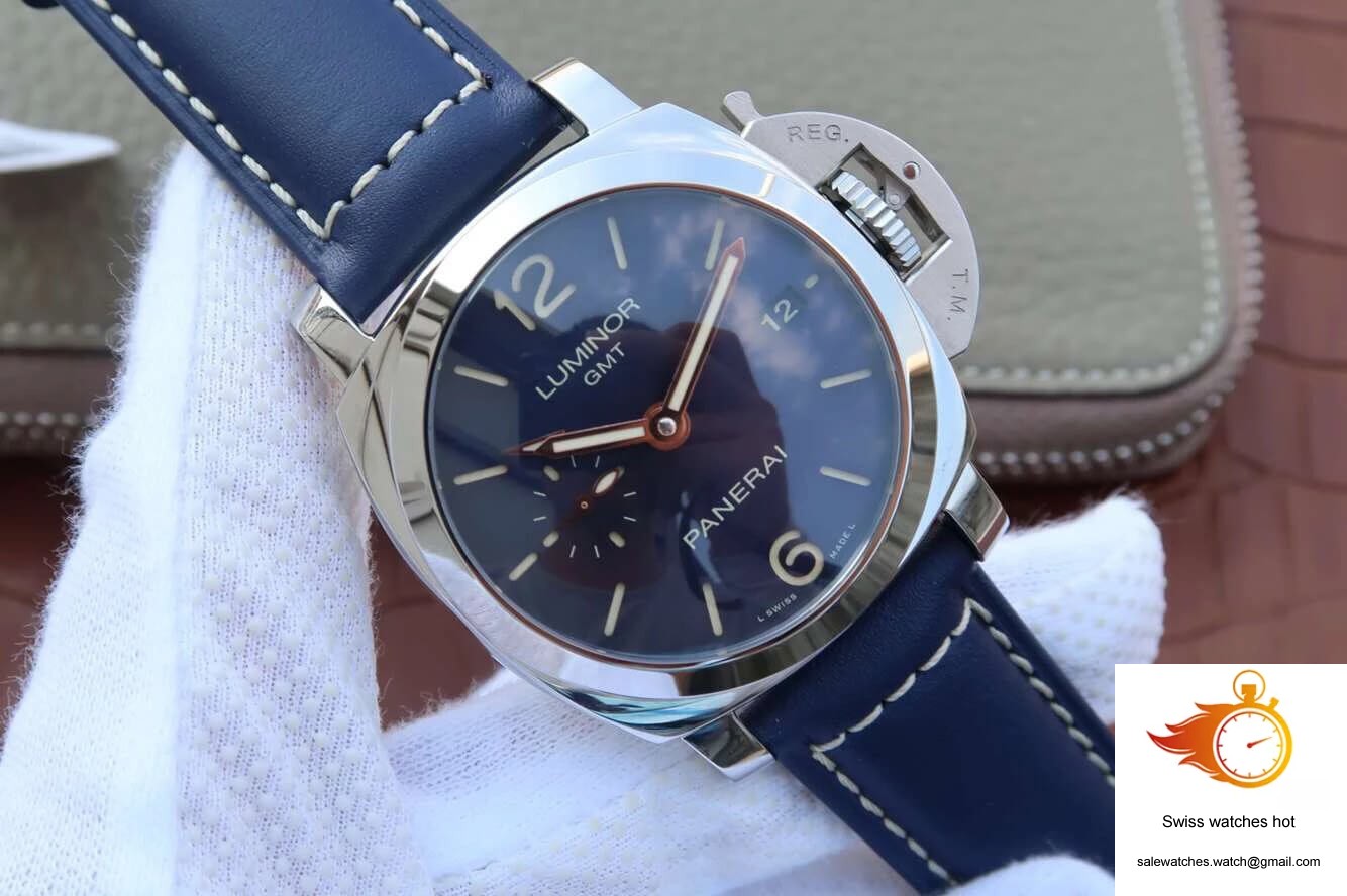 Panerai Luminor 1950 PAM00688 VS Factory Blue Dial 2 Panerai Luminor 1950 PAM00688 VS Factory Blue Dial 2