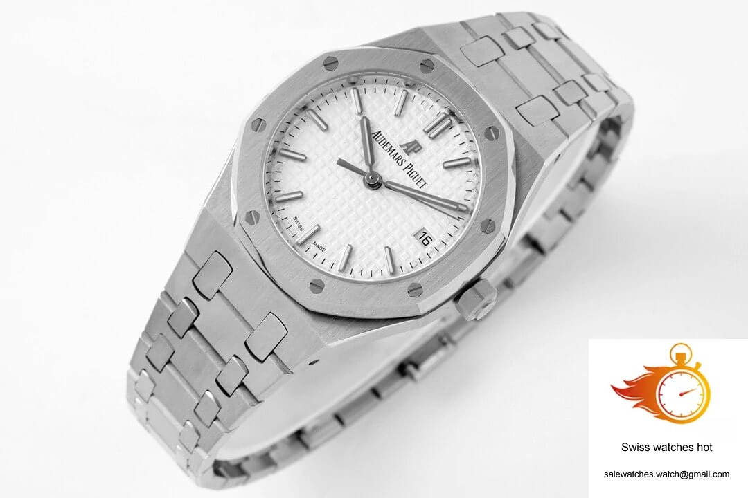 Audemars Piguet Royal Oak 77350ST.OO.1261ST.01 8F Factory Silver Dial 2 Audemars Piguet Royal Oak 77350ST.OO.1261ST.01 8F Factory Silver Dial 2