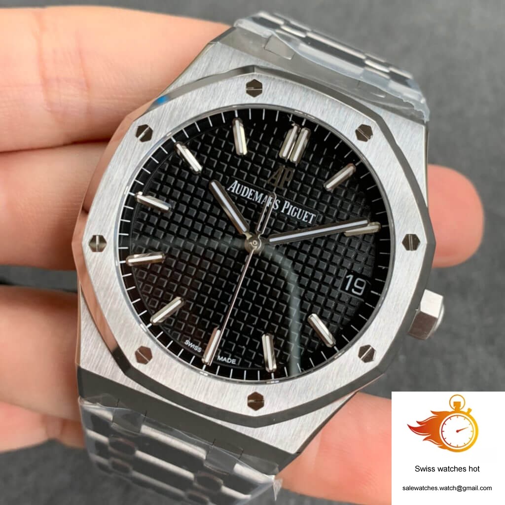Audemars Piguet Royal Oak 15500ST.OO.1220ST.03 ZF Factory Black Dial 2 Audemars Piguet Royal Oak 15500ST.OO.1220ST.03 ZF Factory Black Dial 2