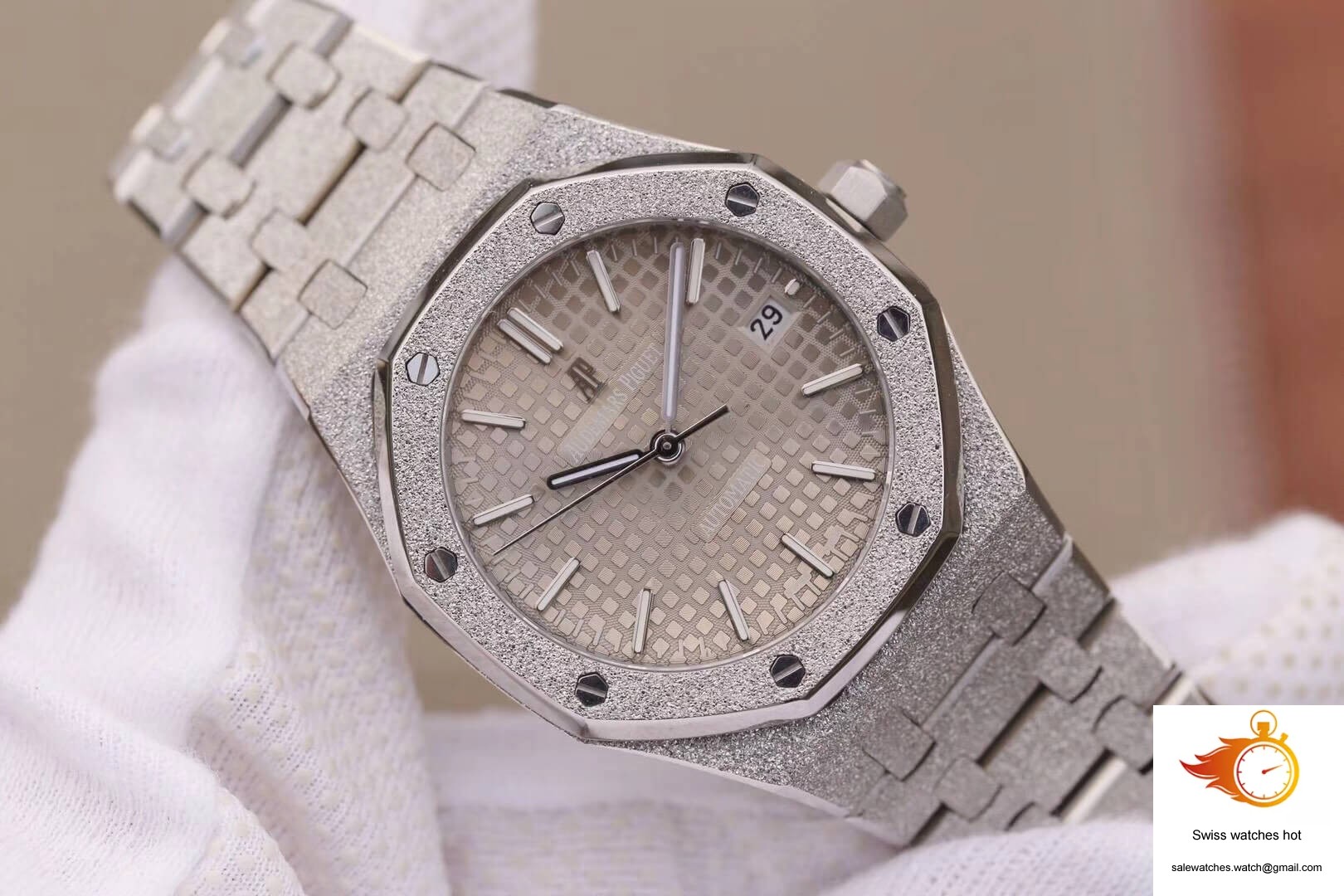 Audemars Piguet Royal Oak 15454BC.GG.1259BC.01 JH Factory Rhodium Dial 2 Audemars Piguet Royal Oak 15454BC.GG.1259BC.01 JH Factory Rhodium Dial 2