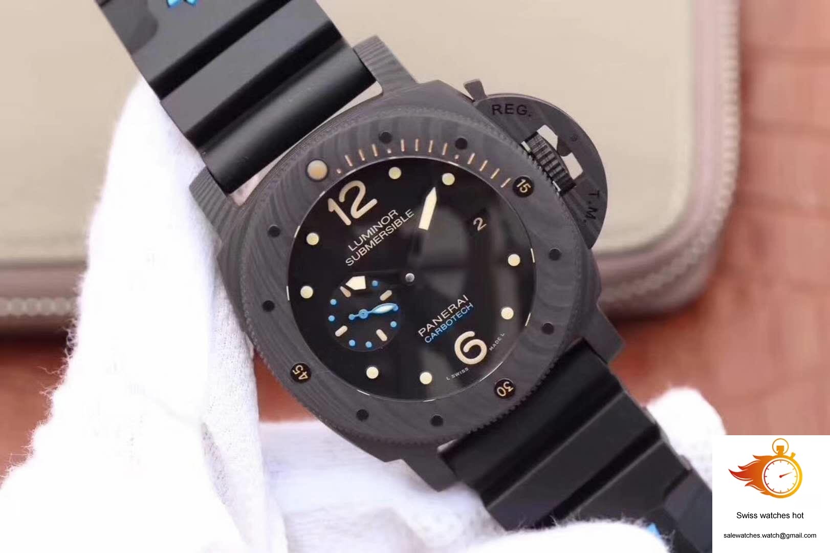Panerai Luminor Submersible 1950 PAM616 VS Factory Black Dial 2 Panerai Luminor Submersible 1950 PAM616 VS Factory Black Dial 2