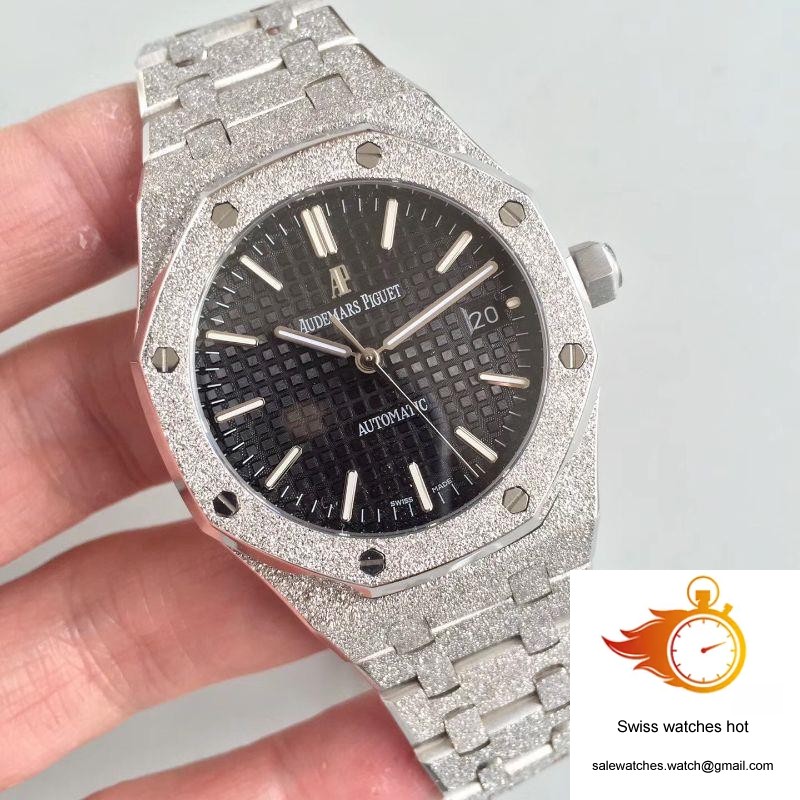 Audemars Piguet Royal Oak Frosted Gold 37MM 15454 OM Factory Black Dial 2 Audemars Piguet Royal Oak Frosted Gold 37MM 15454 OM Factory Black Dial 2