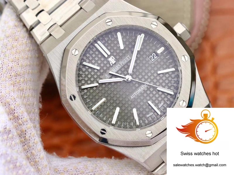 Audemars Piguet Royal Oak 15400ST.OO.1220ST.04 JF Factory Black Dial 2 Audemars Piguet Royal Oak 15400ST.OO.1220ST.04 JF Factory Black Dial 2