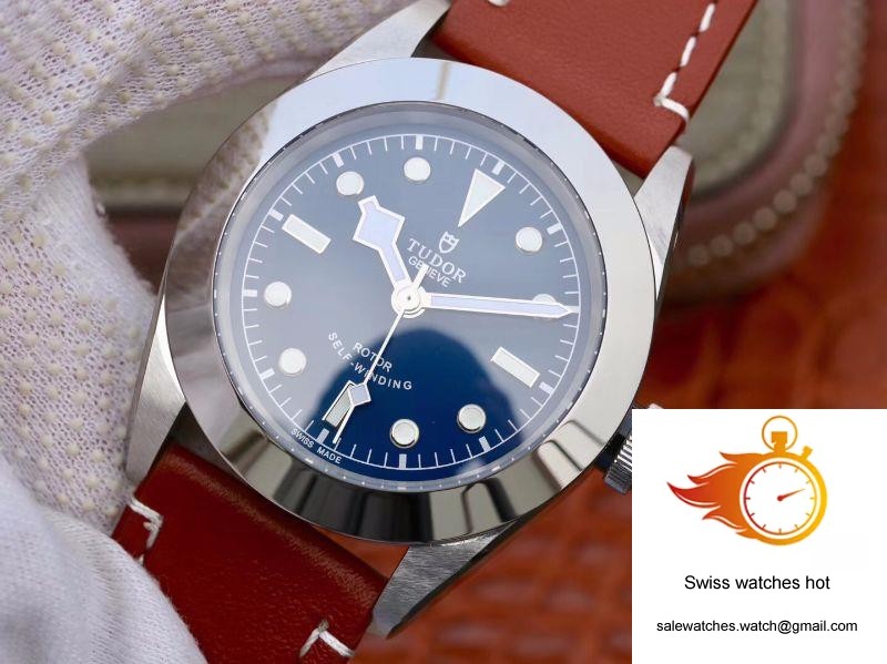 Tudor Heritage Black Bay 41MM M79540-0005 TW Factory Blue Dial 3 Tudor Heritage Black Bay 41MM M79540-0005 TW Factory Blue Dial 3
