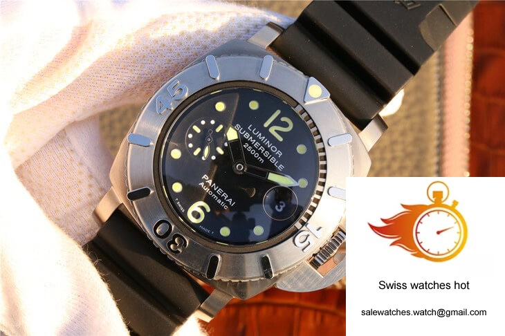 Panerai Submersible PAM 00194 VS Factory Black Dial 3 Panerai Submersible PAM 00194 VS Factory Black Dial 3