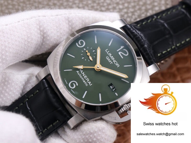 Panerai Luminor PAM1056 VS Factory Green Dial 3 Panerai Luminor PAM1056 VS Factory Green Dial 3