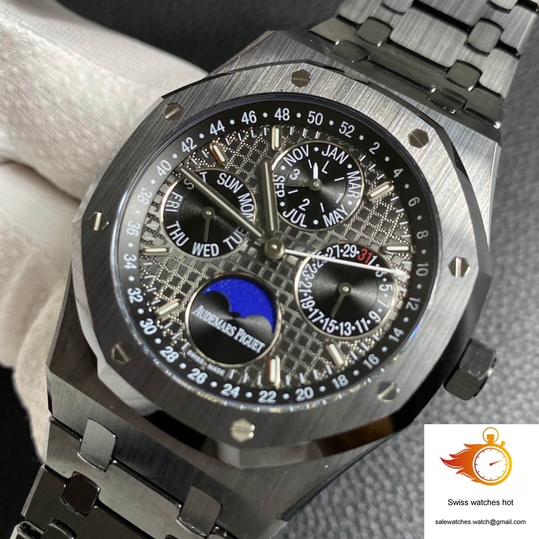 Audemars Piguet Royal Oak 26579CE.OO.1225CE.01 APS Factory Black Dial 3 Audemars Piguet Royal Oak 26579CE.OO.1225CE.01 APS Factory Black Dial 3
