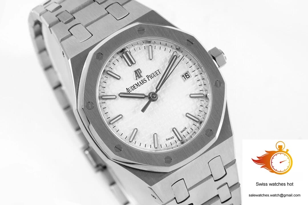 Audemars Piguet Royal Oak 77350ST.OO.1261ST.01 8F Factory Silver Dial 3 Audemars Piguet Royal Oak 77350ST.OO.1261ST.01 8F Factory Silver Dial 3