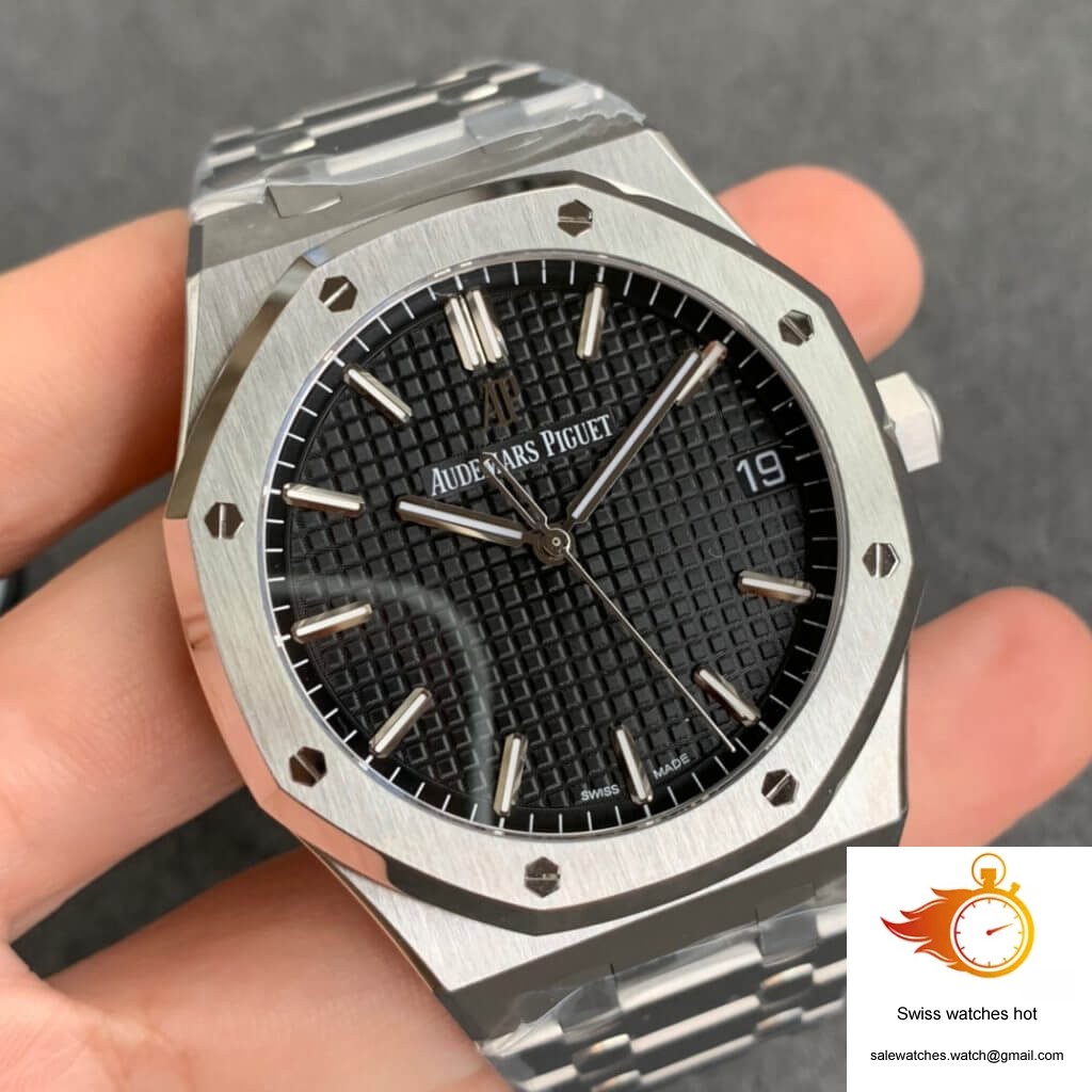 Audemars Piguet Royal Oak 15500ST.OO.1220ST.03 ZF Factory Black Dial 3 Audemars Piguet Royal Oak 15500ST.OO.1220ST.03 ZF Factory Black Dial 3