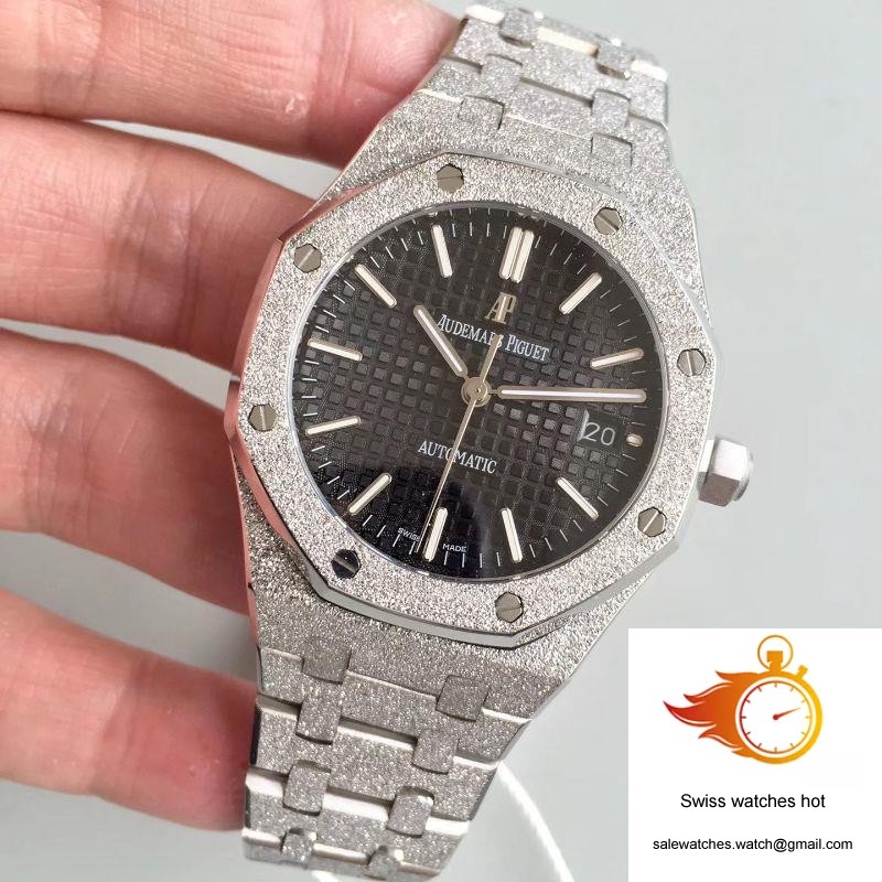 Audemars Piguet Royal Oak Frosted Gold 37MM 15454 OM Factory Black Dial 3 Audemars Piguet Royal Oak Frosted Gold 37MM 15454 OM Factory Black Dial 3