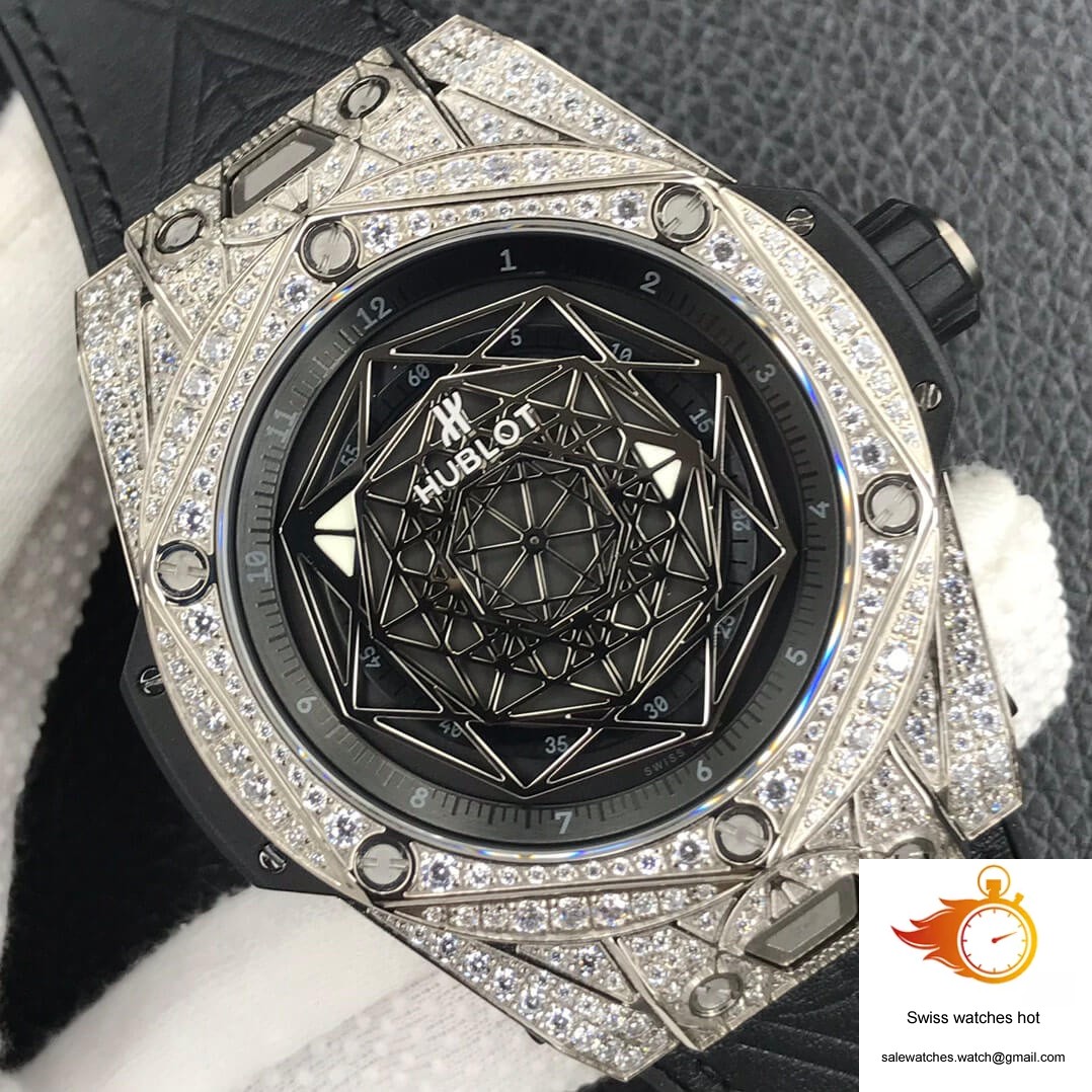 Hublot Big Bang 415.NX.1112.VR.1704.MXM17 WWF Factory Black Dial 4 Hublot Big Bang 415.NX.1112.VR.1704.MXM17 WWF Factory Black Dial 4