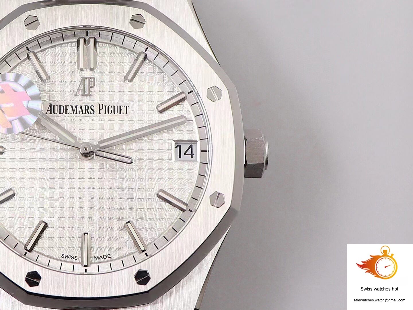 Audemars Piguet Royal Oak 15500ST.OO.1220ST.04 ZF Factory White Dial 4 Audemars Piguet Royal Oak 15500ST.OO.1220ST.04 ZF Factory White Dial 4