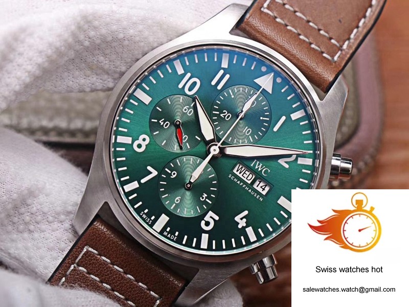 IWC Pilot Chronograph IW377726 ZF Factory Green Dial 4 IWC Pilot Chronograph IW377726 ZF Factory Green Dial 4