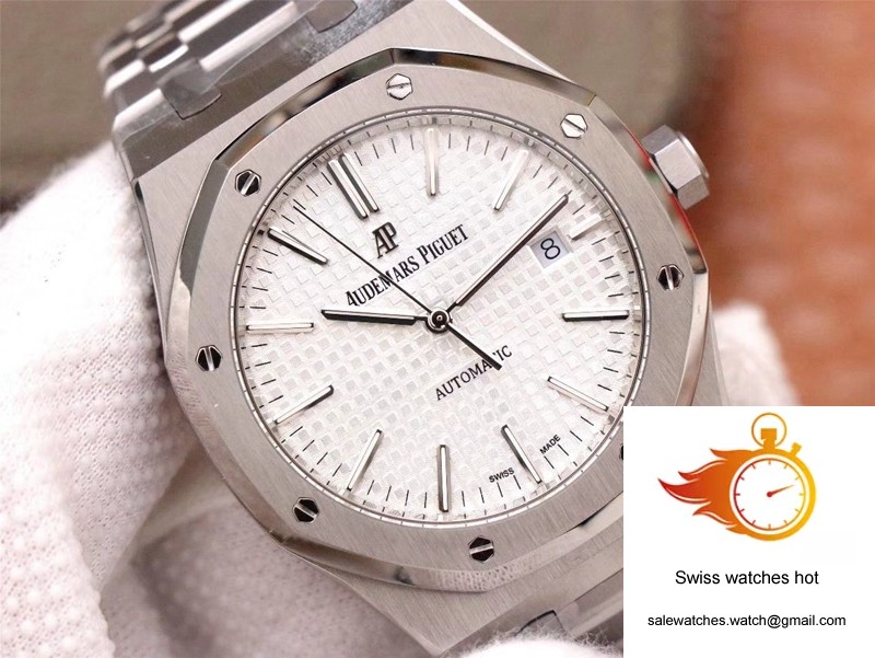 Audemars Piguet Royal Oak 15400ST.OO.1220ST.02 ZF Factory White Dial 4 Audemars Piguet Royal Oak 15400ST.OO.1220ST.02 ZF Factory White Dial 4