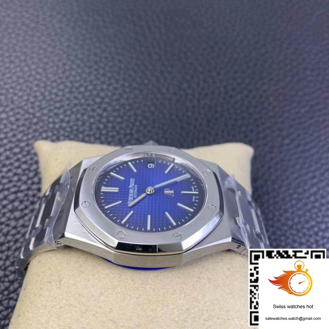Audemars Piguet Royal Oak 15202IP.OO.1240IP.01 ZF Factory Smoked Blue Dial 4 Audemars Piguet Royal Oak 15202IP.OO.1240IP.01 ZF Factory Smoked Blue Dial 4