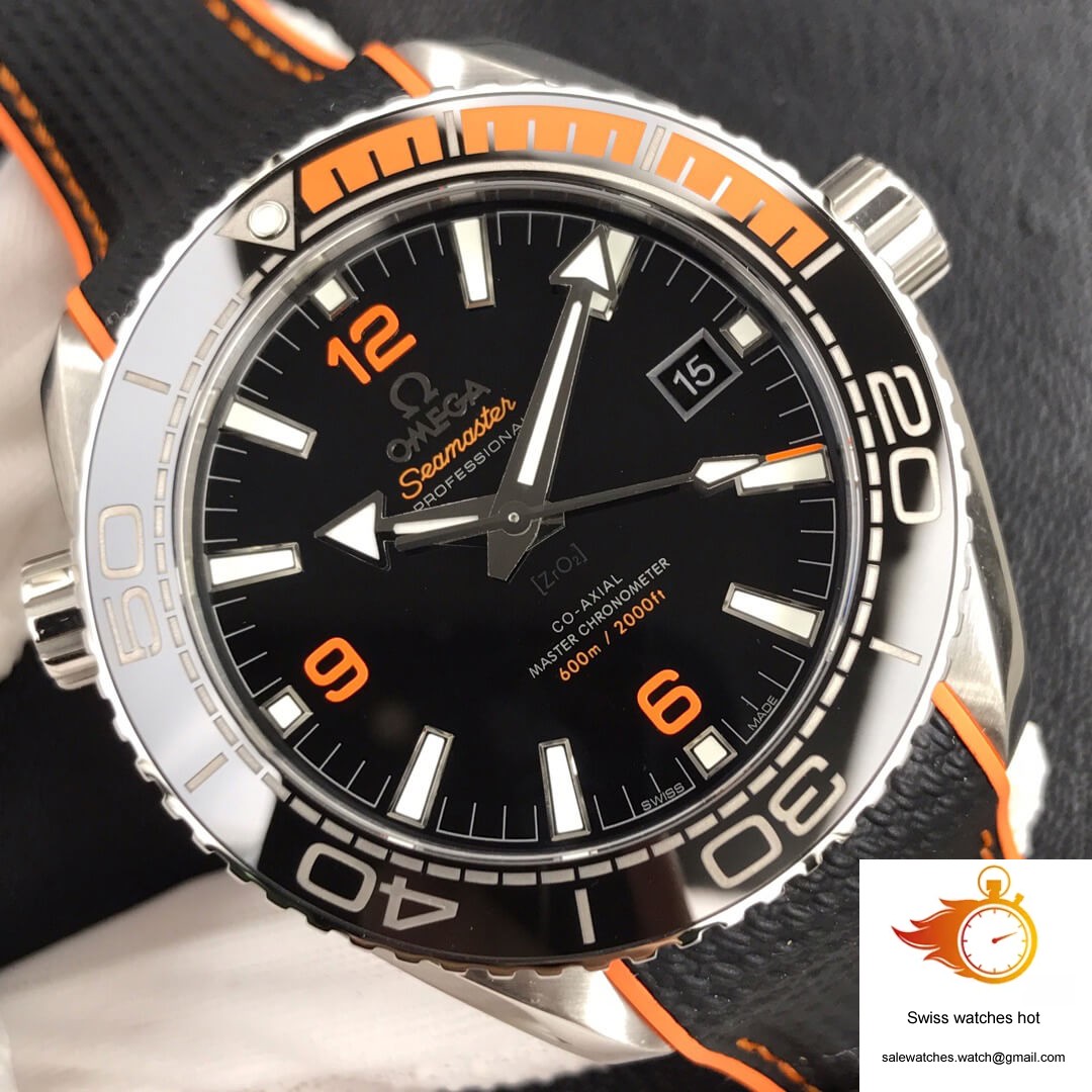 Omega Seamaster 215.32.44.21.01.001 VS Factory Ceramic Bezel 4 Omega Seamaster 215.32.44.21.01.001 VS Factory Ceramic Bezel 4