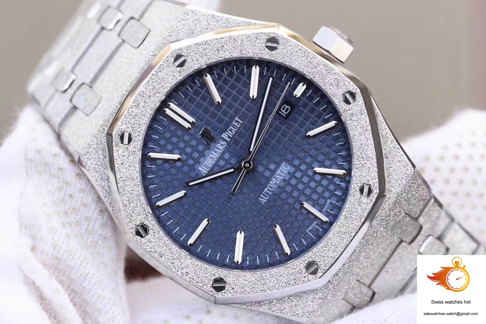 Audemars Piguet Royal Oak 15454BC.GG.1259BC.01 JH Factory Blue Dial 4 Audemars Piguet Royal Oak 15454BC.GG.1259BC.01 JH Factory Blue Dial 4