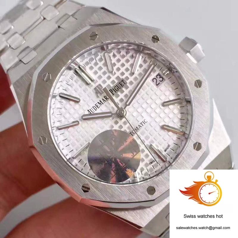 Audemars Piguet Royal Oak 15400 Silver Dial JF Factory V5 4 Audemars Piguet Royal Oak 15400 Silver Dial JF Factory V5 4