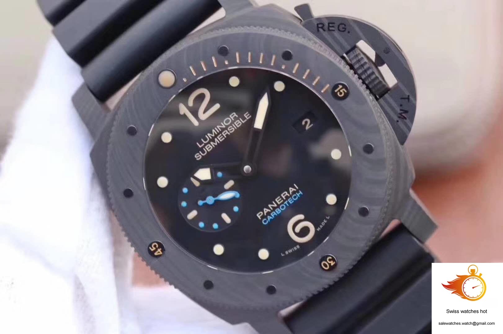 Panerai Luminor Submersible 1950 PAM616 VS Factory Black Dial 4 Panerai Luminor Submersible 1950 PAM616 VS Factory Black Dial 4