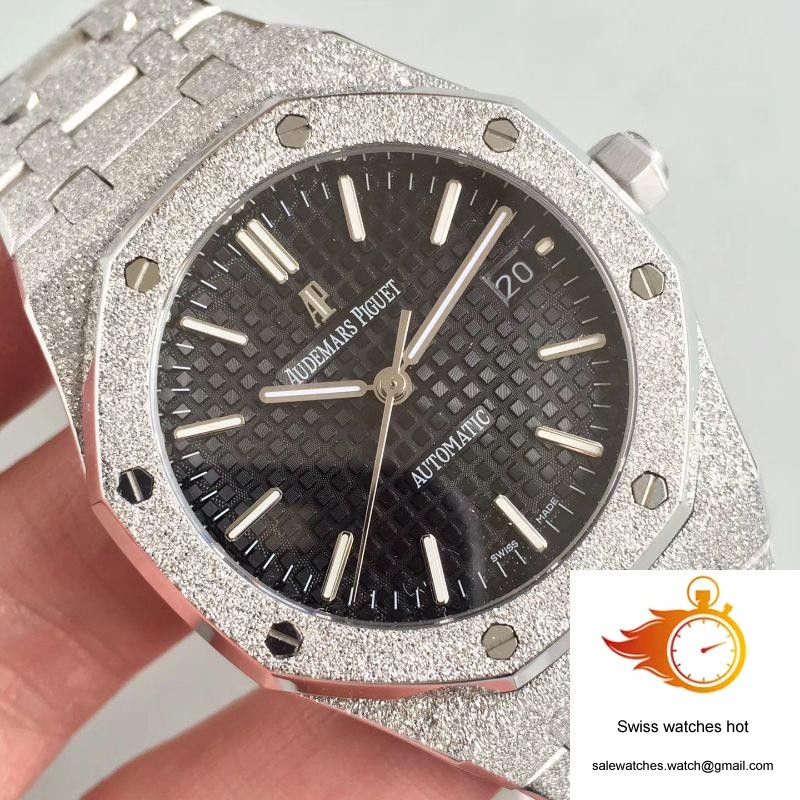 Audemars Piguet Royal Oak Frosted Gold 37MM 15454 OM Factory Black Dial 4 Audemars Piguet Royal Oak Frosted Gold 37MM 15454 OM Factory Black Dial 4