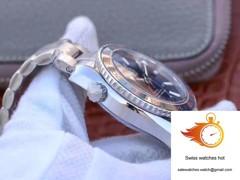 Omega Seamaster Planet Ocean 232.30.44.22.03.001 VS Factory Blue Dial 4 Omega Seamaster Planet Ocean 232.30.44.22.03.001 VS Factory Blue Dial 4