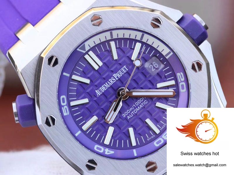 Audemars Piguet Royal Oak Offshore Diver 15710ST.OO.A077CA.01 Purple Dial 4 Audemars Piguet Royal Oak Offshore Diver 15710ST.OO.A077CA.01 Purple Dial 4