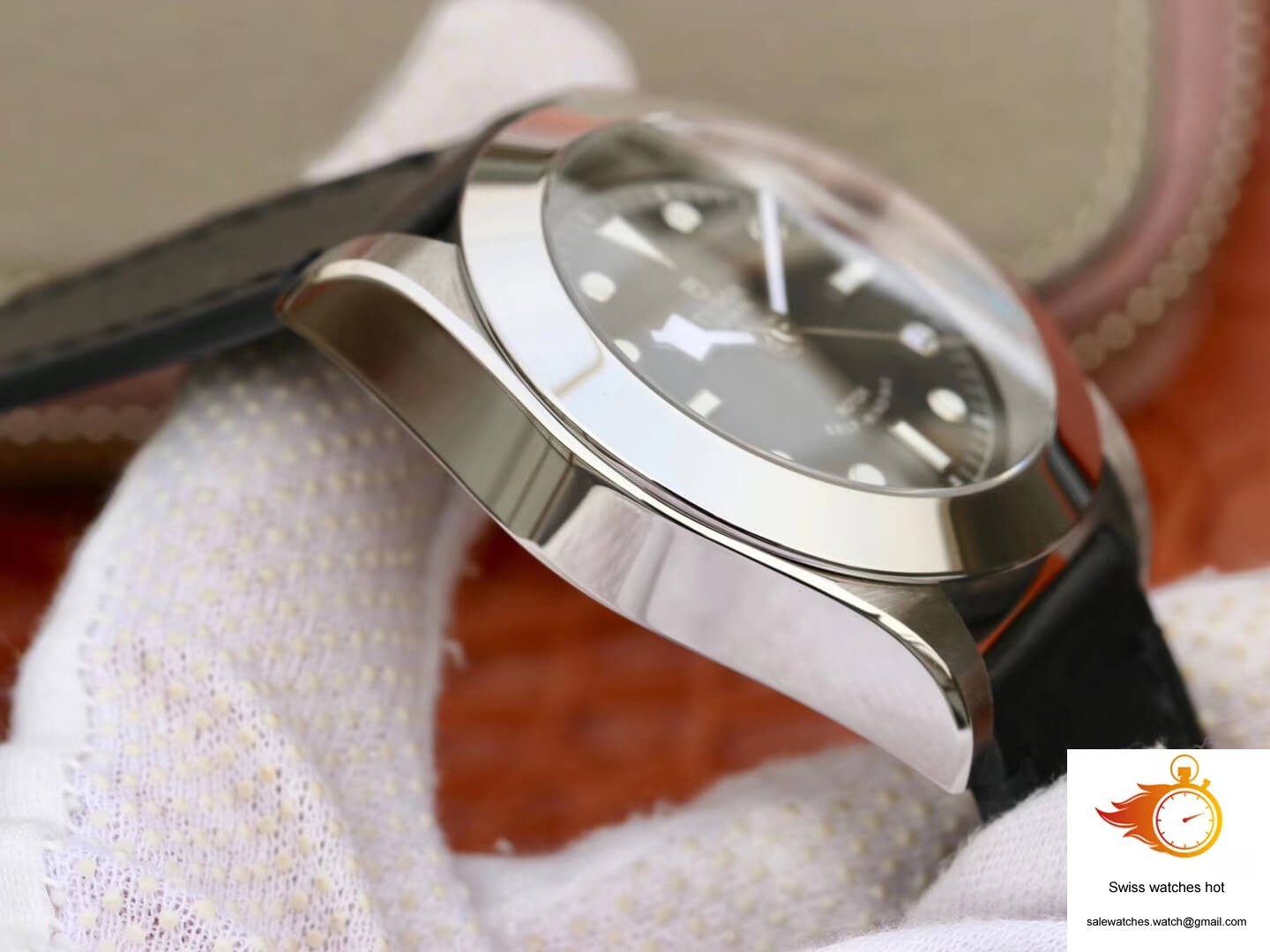 Tudor Heritage Black Bay M79540-0007 TW Factory Black Dial 5 Tudor Heritage Black Bay M79540-0007 TW Factory Black Dial 5
