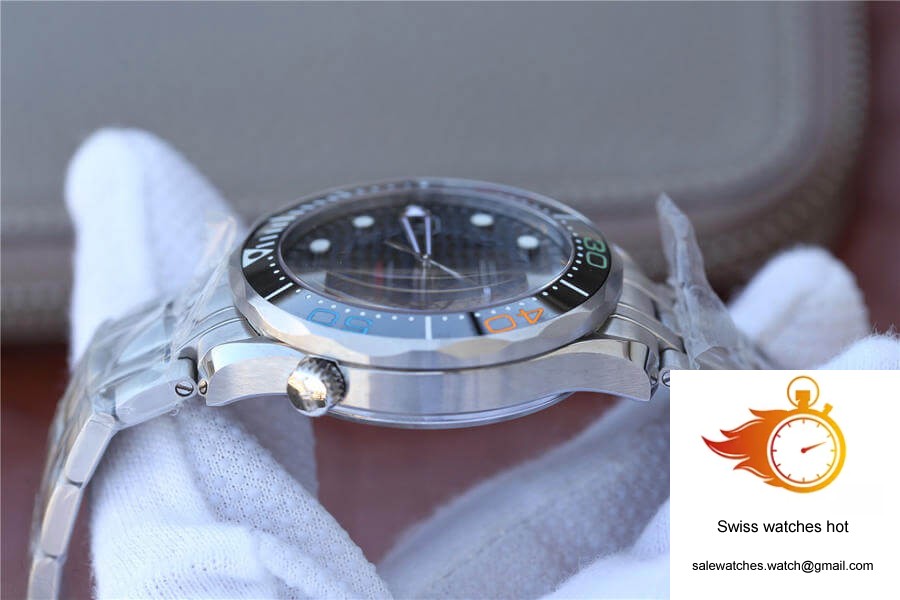 Omega Seamaster Diver 300M 522.30.41.20.01.001 V6 Factory Black Dial 5 Omega Seamaster Diver 300M 522.30.41.20.01.001 V6 Factory Black Dial 5