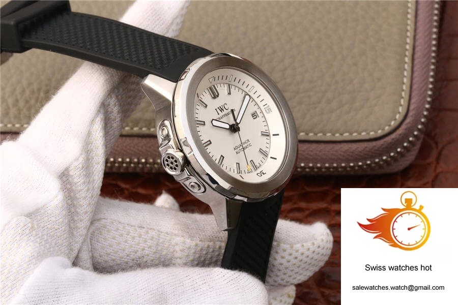 IWC Aquatimer IW329003 V6 Factory Silver White Dial 5 IWC Aquatimer IW329003 V6 Factory Silver White Dial 5